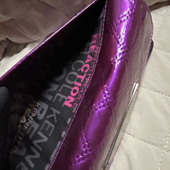 Reaction Kenneth Cole Purple Wallet -billfold - Credit Card - Coin Purse - Cell - Picture 11 of 11